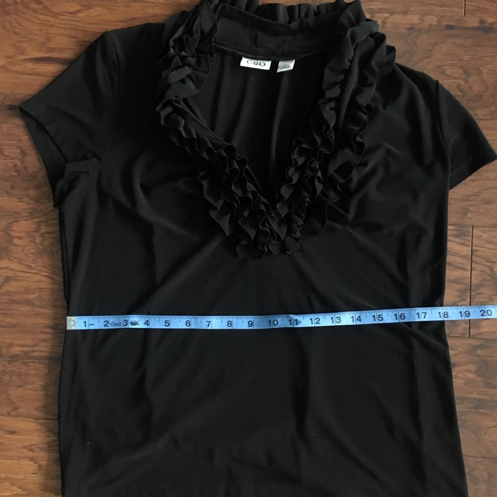 SALE❗️Sexy Low-Cut Ruffle Top - Picture 4 of 5
